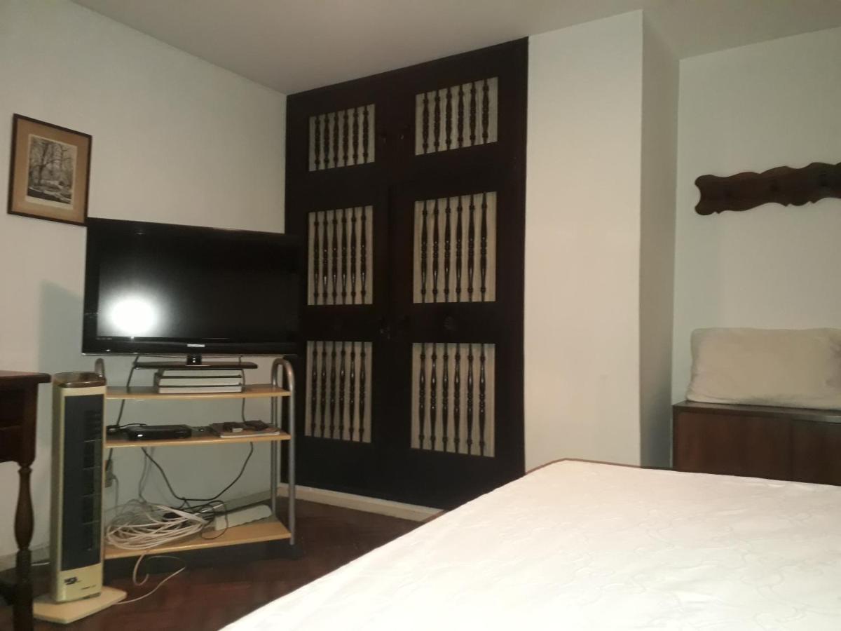 Appartement Copacabana Vista Mar Cobertura 2 Andares De Frente Os Fogos Do Reveillon Com 5 Quartos, 5 Ar-condicionados, 6 Banheiros E Garagem Gratuita *